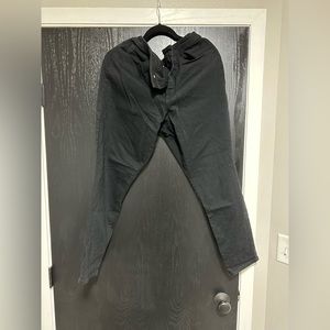 Universal Thread Jeans